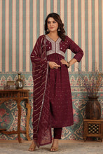 Load image into Gallery viewer, Festive Kurta Pant &amp; Dupatta Suit Set
