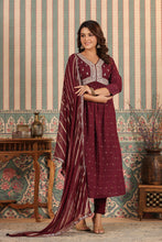 Load image into Gallery viewer, Festive Kurta Pant &amp; Dupatta Suit Set
