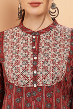 Load image into Gallery viewer, Embroidered Cotton Kurta
