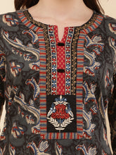 Load image into Gallery viewer, Cotton Kurta and pant set
