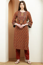 Load image into Gallery viewer, Ajrakh print Suit Set
