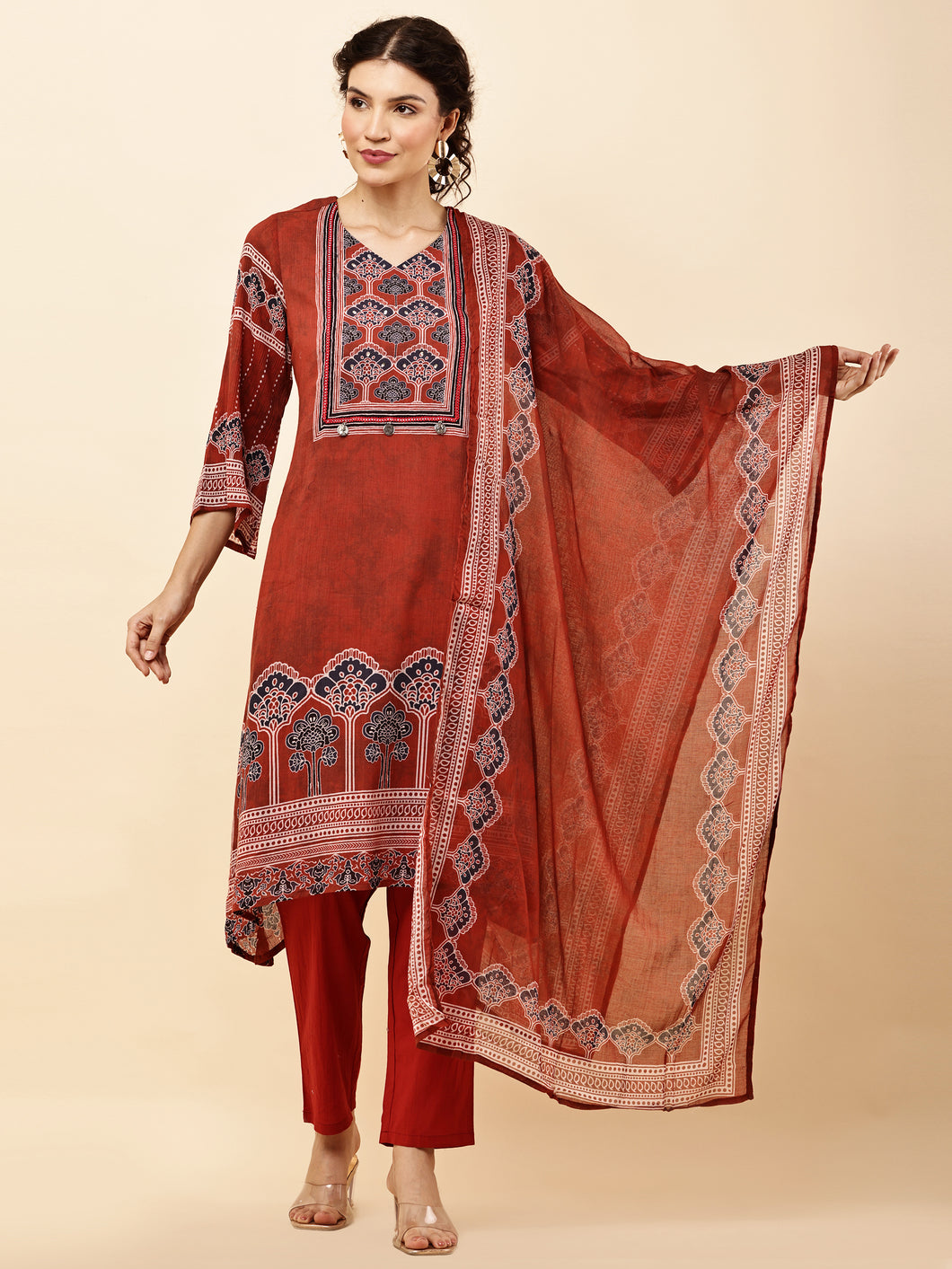 Kurta Pant & Dupatta Suit Set