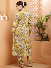 Load image into Gallery viewer, Yellow Cotton Kurti coord Set
