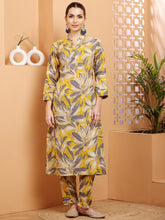 Load image into Gallery viewer, Yellow Cotton Kurti coord Set
