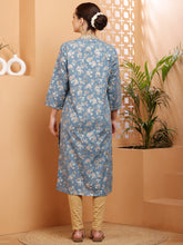 Load image into Gallery viewer, Blue Embroidered Cotton Kurta
