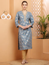 Load image into Gallery viewer, Blue Embroidered Cotton Kurta
