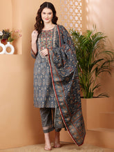 Load image into Gallery viewer, Cotton Suit Set
