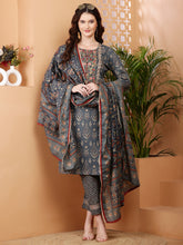 Load image into Gallery viewer, Cotton Suit Set
