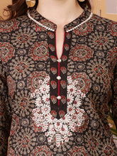 Load image into Gallery viewer, Cotton Kurta and Pant Set
