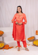 Load image into Gallery viewer, Festive Kurta Pant &amp; Dupatta Suit Set
