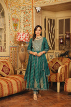 Load image into Gallery viewer, Anarkali Suit Set - Green
