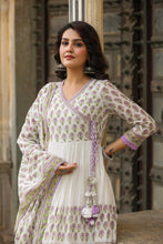 Load image into Gallery viewer, Cotton Mul Anarkali Suit set
