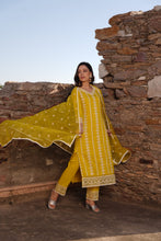 Load image into Gallery viewer, Radha Suit Set - Yellow
