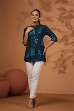 Load image into Gallery viewer, Short Kurti / Top / Tunic - Printed Rayon fabric
