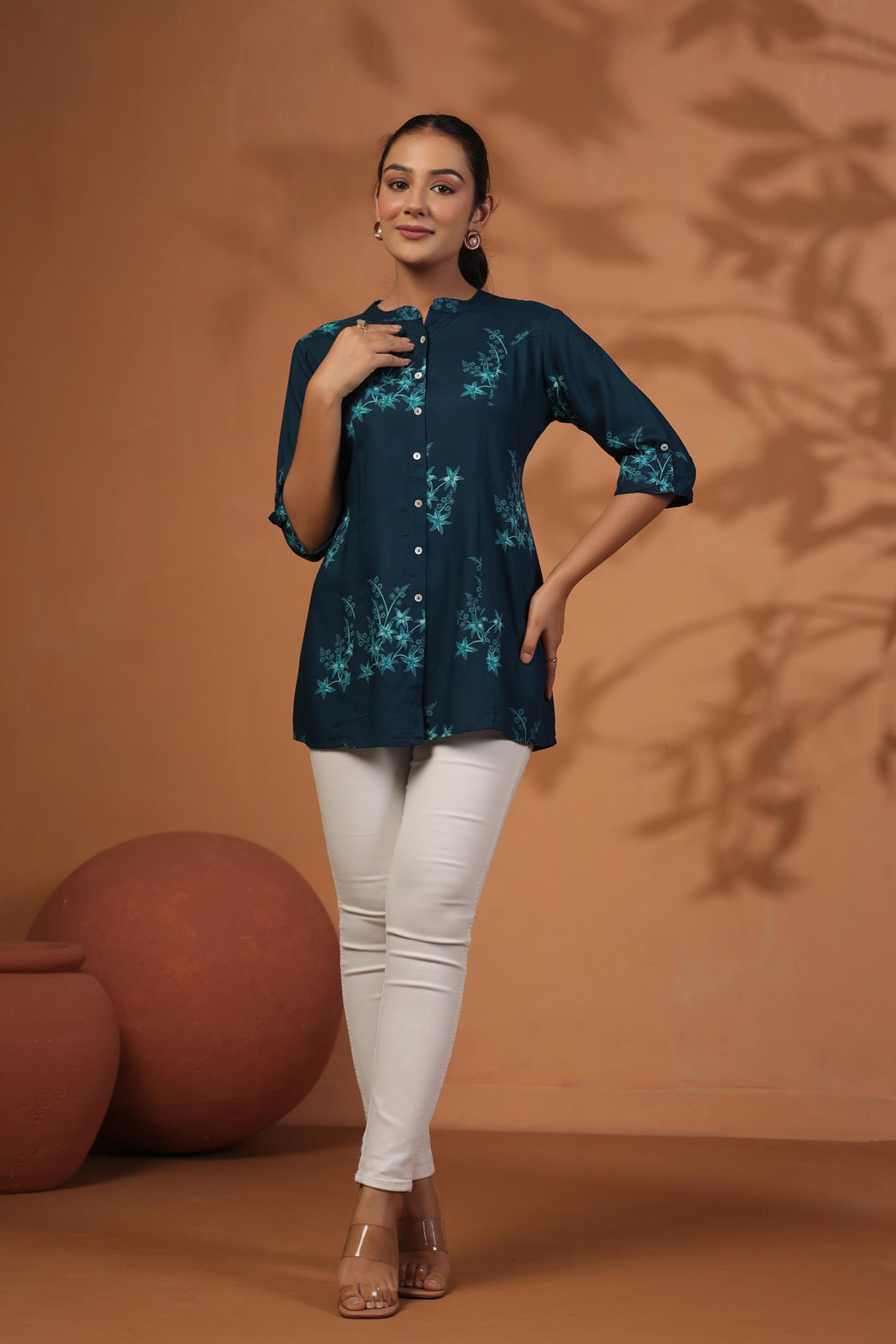 Short Kurti / Top / Tunic - Printed Rayon fabric