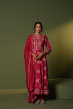 Load image into Gallery viewer, Bahaar _ Anarkali Suit Set _ Chinon Fabric
