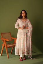 Load image into Gallery viewer, Sanam - Anarkali Suit Set : Organzaa
