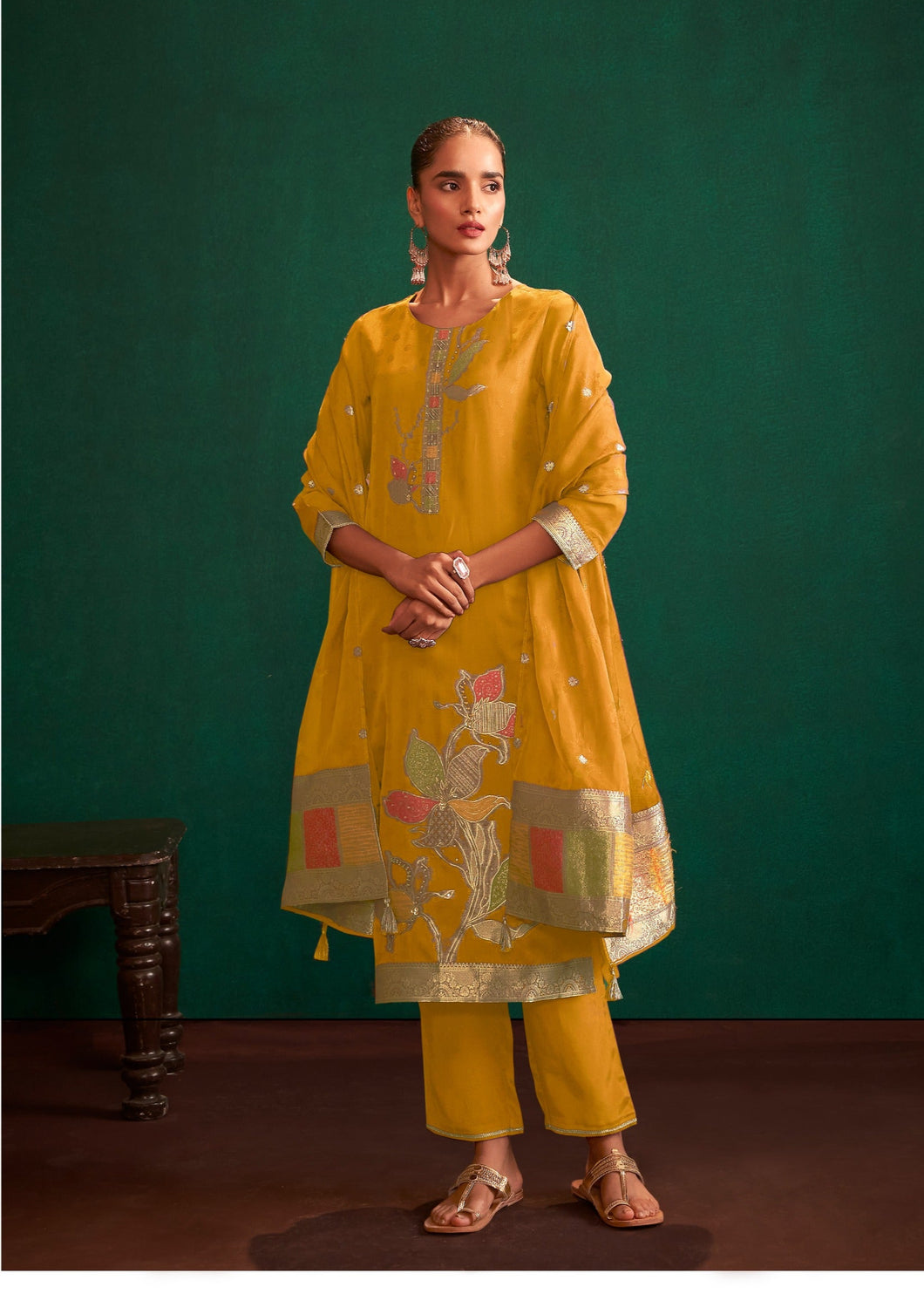 Dhriti _ woven chanderi suit set