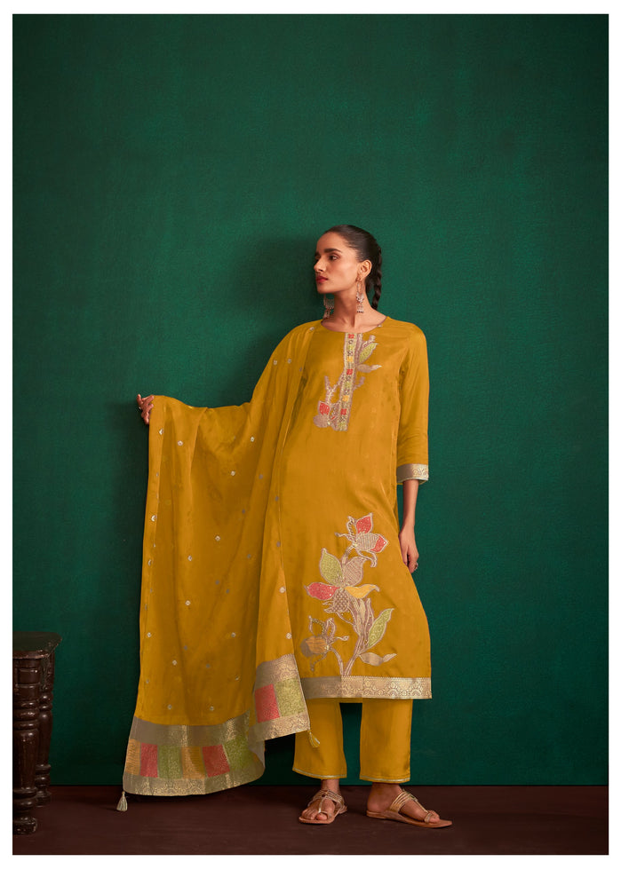 Dhriti Woven Chanderi Suit Set