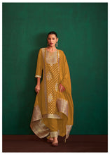 Load image into Gallery viewer, Meera _ Woven Jaquard chanderi Suit set
