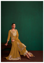 Load image into Gallery viewer, Meera _ Woven Jaquard chanderi Suit set
