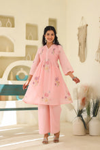 Load image into Gallery viewer, Cotton Mul Kurta and Pant set
