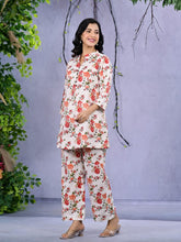 Load image into Gallery viewer, White Kurta &amp; Pant Co-ord Set -- PLUS SIZES ONLY
