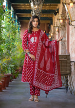 Load image into Gallery viewer, Kurta Pant &amp; Dupatta Suit Set - Pure cotton
