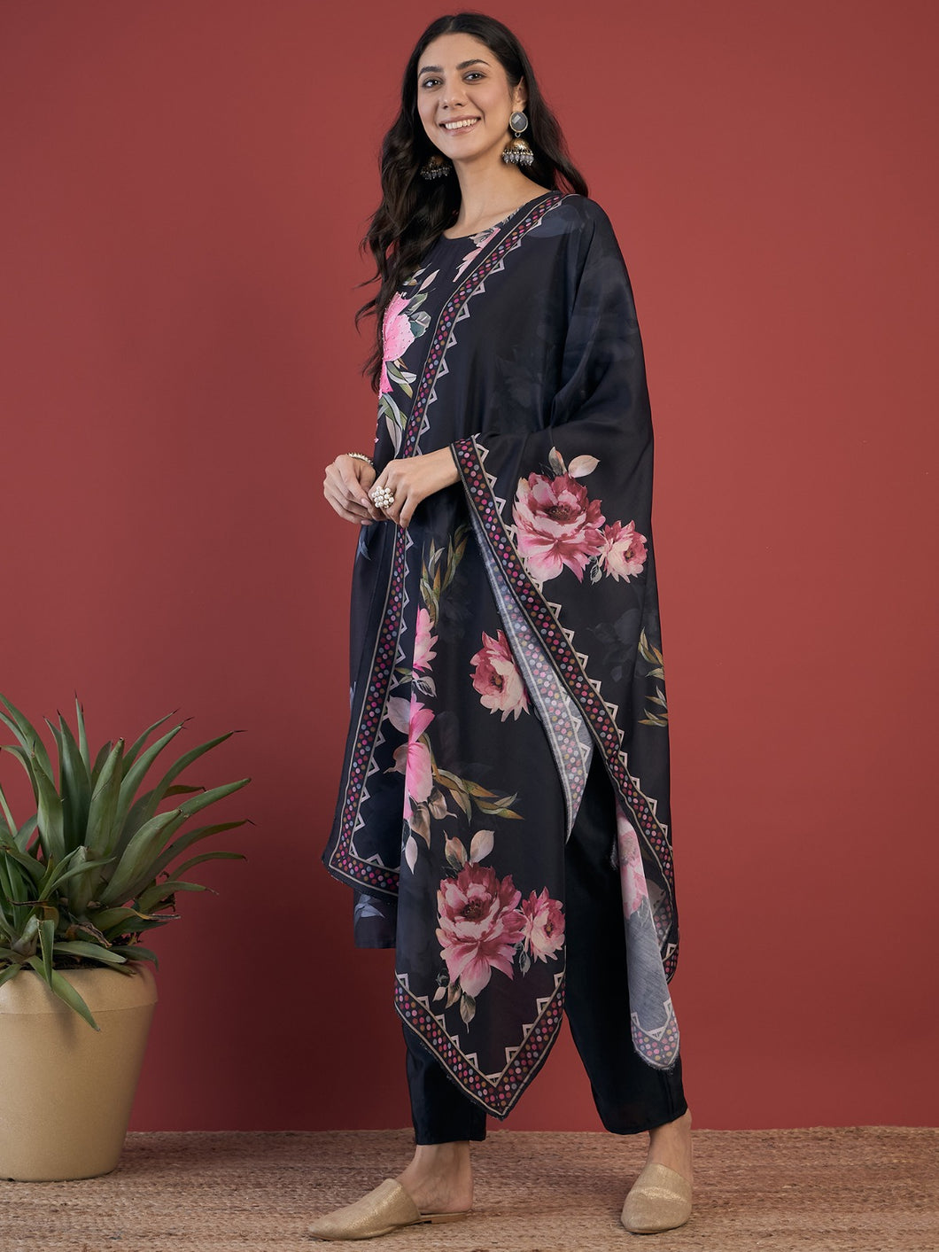 Premium Black Kurta Pant & Dupatta Suit set