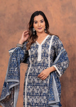 Load image into Gallery viewer, Kurta Pant &amp; Dupatta Suit Set
