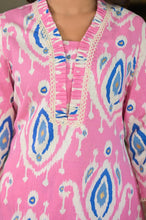 Load image into Gallery viewer, Pretty in Pink Kurta &amp; Pant Coord Set
